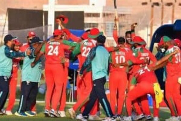Oman vs USA Live Score Update: 4 ओवर में Oman 12/2 पर संघर्ष करता हुआ