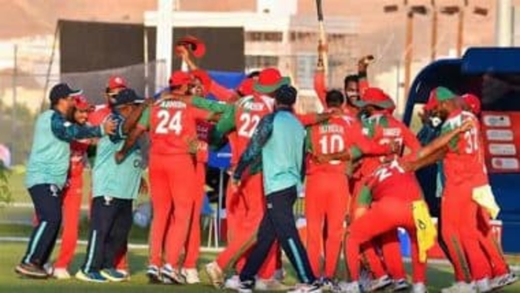 Oman vs USA Live Score Update: 4 ओवर में Oman 12/2 पर संघर्ष करता हुआ