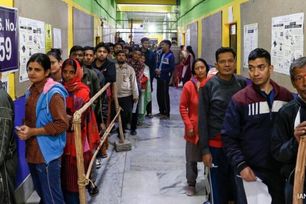 50.42 लाख पुरुषों, 44.08 लाख महिलाओं ने दिल्ली विधानसभा के सर्वेक्षण के लिए वोट दिया