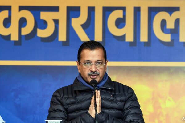 कांग्रेस के नेता, जाब्स, अरविंद केजरीवाल, AAP के रूप में, दिल्ली खो गए