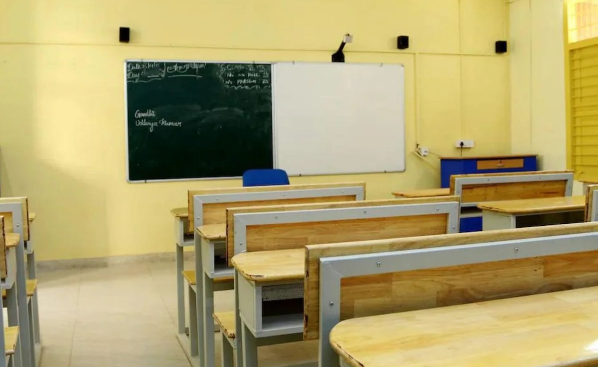 स्कूल के बाद दौड़ में माता -पिता के लिए सीबीएसई संचार गाइड, 2025 प्रवेश परीक्षा