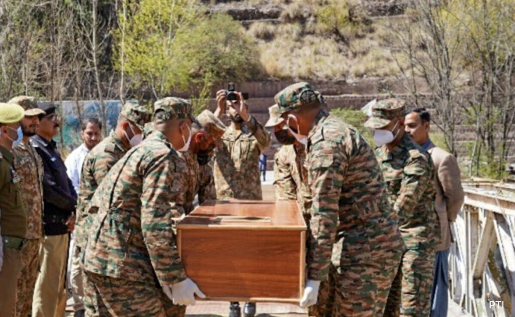 2 J & K निवासियों के शव जो Jhelum River में कूद गए