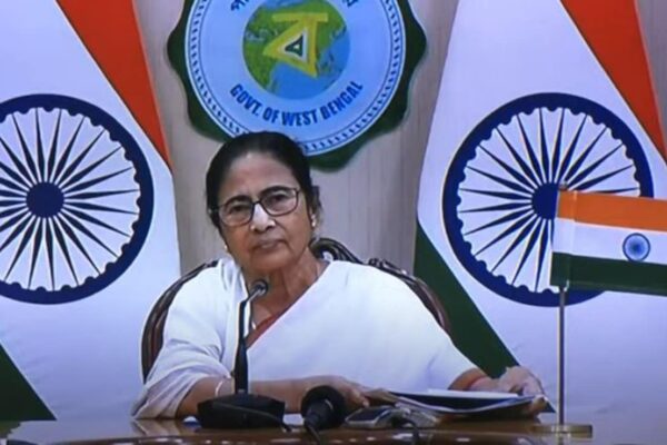 पश्चिमी बंगाल विधानसभा ने महिलाओं को सलाखों में काम करने की अनुमति देने के लिए बिल को मंजूरी दी