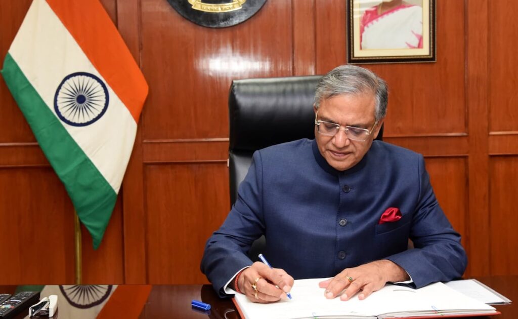 जन्म के साथ काम करेंगे, मतदाता सूची को अद्यतन करने के लिए मृत्यु पंजीकरण एजेंसियां: सर्वेक्षण एजेंसी