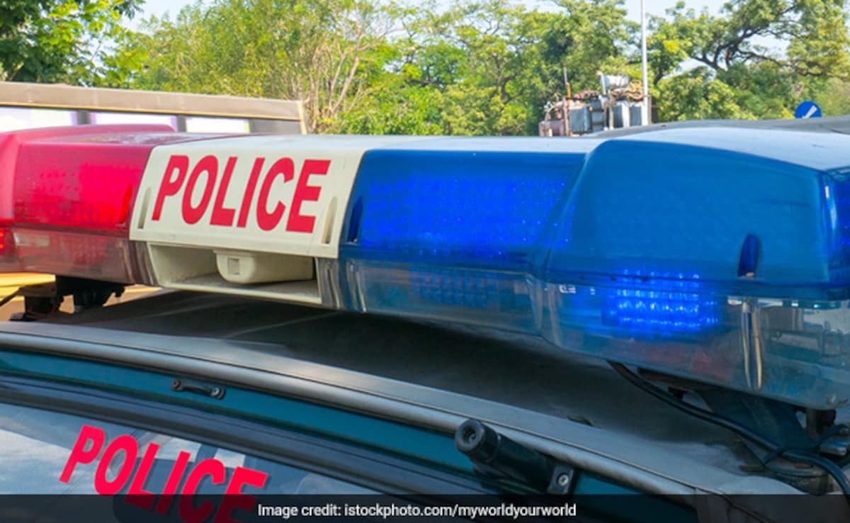 लापता सरकारी इंजीनियर यूपी चैनल पर मृत पाया गया: पुलिस