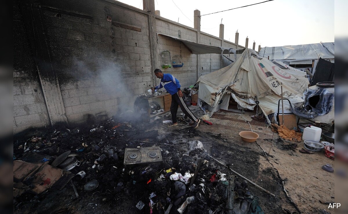 इज़राइल का कहना है कि उन्होंने “गलत” पहचान के बाद गाजा रेड क्रॉस बिल्डिंग को ट्रिगर किया