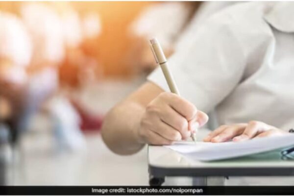 अप्रैल या मई? बोर्ड के परिणामों की प्रतीक्षा कब करें