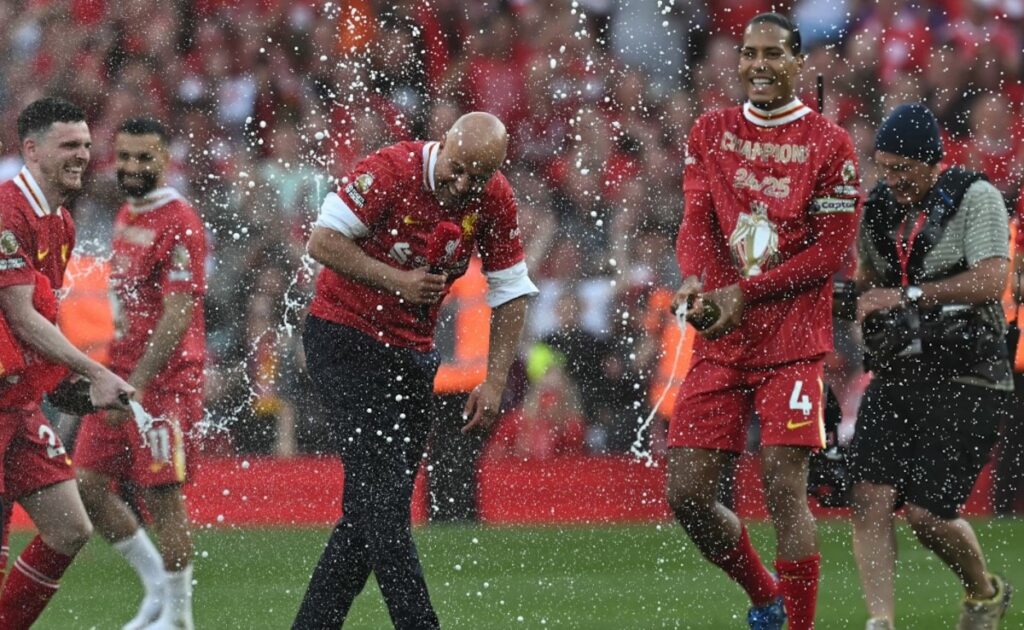 आर्ने स्लॉट ‘अविश्वसनीय रूप से गर्व’ जबकि लिवरपूल पंजीकरण शीर्षक मनाता है।