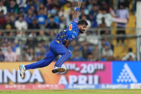 हार्डिक पांड्या ने 2 गेंदों में दो बार ट्रैविस हेड को अलविदा कहने के बावजूद एक विकेट से इनकार किया। कारण है …