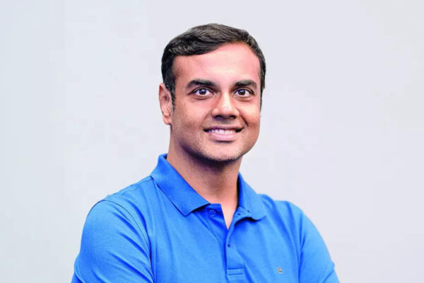 Flipkart Cpto Venufopal CEO, B2B News, द इकोनॉमिक टाइम्स B2B जैसे REL रिटेल वेंचर्स में शामिल हो सकता है