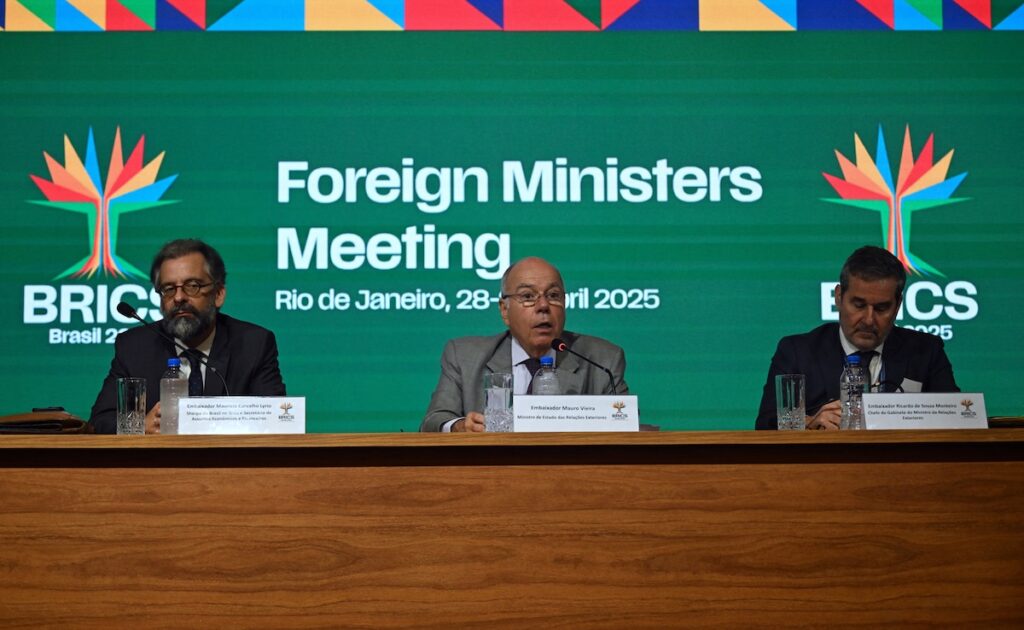 ब्रिक्स शिखर सम्मेलन में, ब्राजील ट्रम्प के टैरिफ युद्ध के बीच संरक्षणवाद के खिलाफ चेतावनी देता है