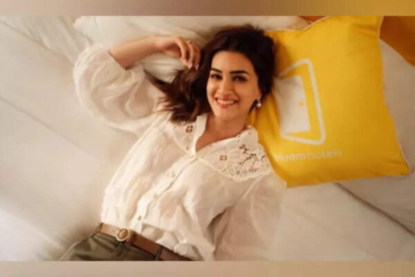 Kriti Sanon ब्लूम, द इकोनॉमिक टाइम्स B2B से अंतिम #BloomToyourbest अभियान शुरू करता है