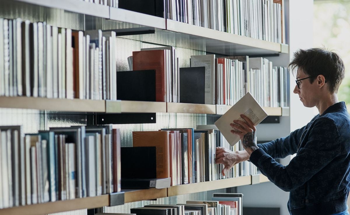 2025 में अंतर्राष्ट्रीय छात्रों के लिए सबसे अच्छा हिस्सा -समय नौकरियां