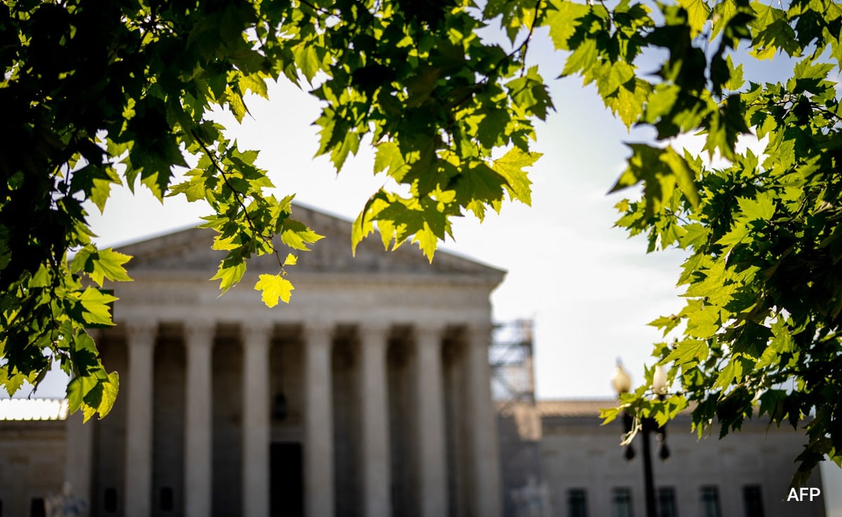 यूनाइटेड स्टेट्स सुप्रीम कोर्ट ने वेनेजुएला के निर्वासन को फिर से शुरू करने के लिए ट्रम्प की पेशकश को ब्लॉक कर दिया