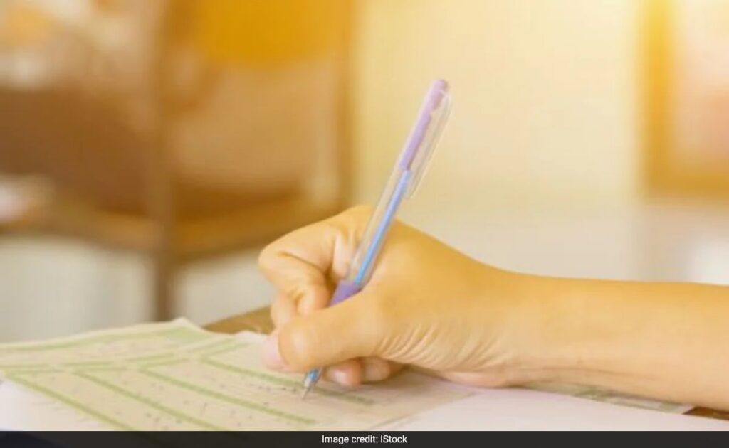 22 लाख से अधिक छात्र जो आज एक सख्त सतर्कता के तहत दिखाई देते हैं, प्रमुख दिशानिर्देशों, सत्यापन सूची को सत्यापित करें 22 लाख से अधिक छात्र जो आज एक सख्त सतर्कता के तहत दिखाई देते हैं, प्रमुख दिशानिर्देशों, सत्यापन सूची को सत्यापित करें