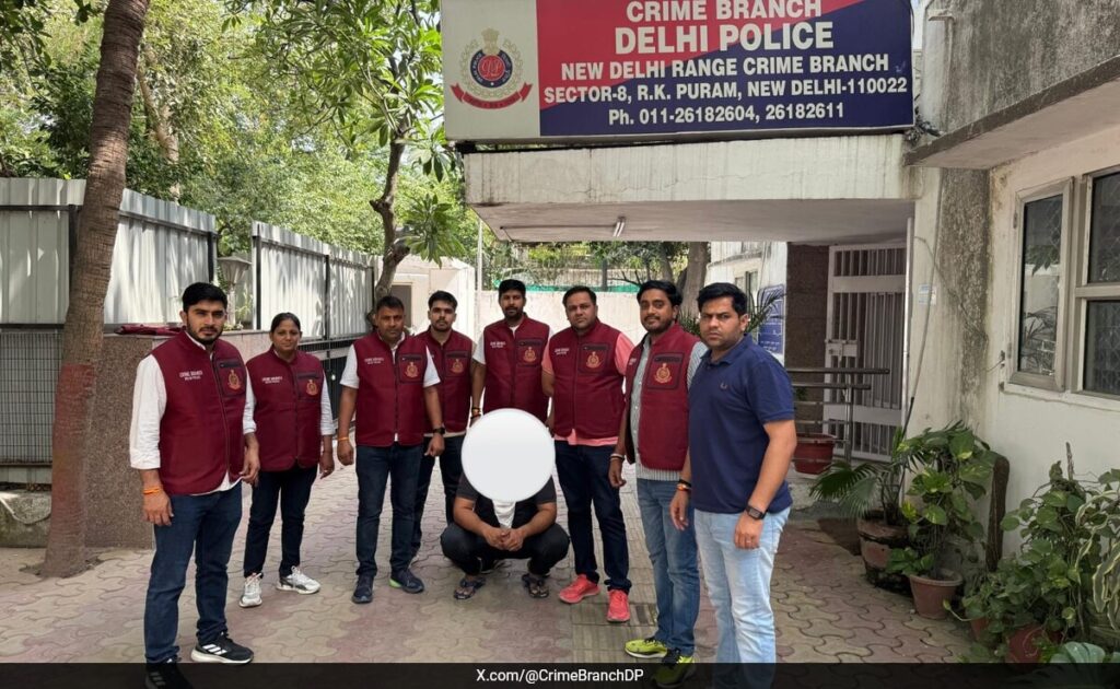 उसने अपनी बहन को परेशान करने वाले उस व्यक्ति को मार डाला, जिसे 6 महीने बाद दिल्ली में गिरफ्तार किया गया