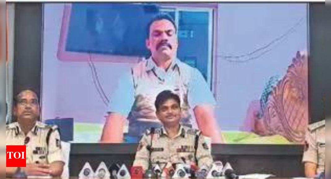 डे स्पीकर, नाइट चोर: भुवनेश्वर में 20 लाख रुपये की डकैती पर आयोजित YouTuber | भुवनेश्वर समाचार