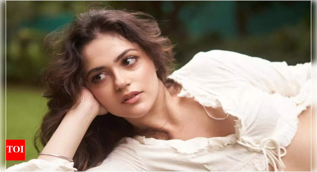 संघर्षों में ‘सियारा’ अनीत पददा का स्टार; वह कहते हैं कि उन्होंने गुप्त रूप से ऑडिशन दर्ज किया; माता -पिता मुंबई की यात्राओं का भुगतान नहीं कर सके | हिंदी फिल्म समाचार