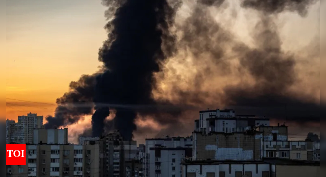 रात के दौरान ड्रोन रक्षा: रूस का कहना है कि 21 यूक्रेनी ड्रोन नष्ट हो गए; कीव रूसी तेल के बुनियादी ढांचे तक पहुंचता है