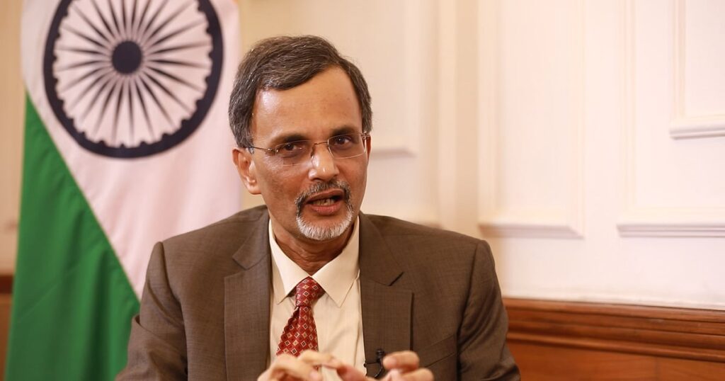 संयुक्त राज्य अमेरिका की छोटी अवधि में अतिरिक्त टैरिफ की उम्मीद है ‘, भारत सावधानी से जवाब देता है: सीईए