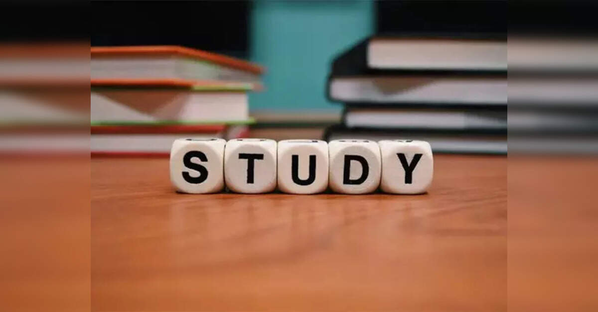 जापान राजनीतिक परिवर्तनों के बीच विदेशी उद्यमियों के लिए अधिक सख्त वीजा नियम प्रस्तुत करता है