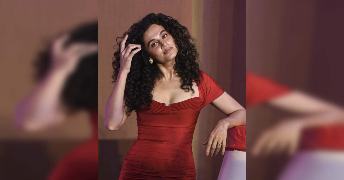 Yakult ने ब्रांड एंबेसडर, इकोनॉमिटाइम्सब 2 बी के रूप में तापसी पन्नू को टैप किया