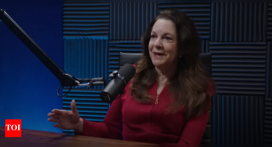 बदला लेने की अस्वीकृति: महिला ने Applebee में CEO की भूमिका से इनकार किया, इसलिए वह लौट आई, इसे $ 2.3 बिलियन में खरीदा और अपने पुराने बॉस को निकाल दिया