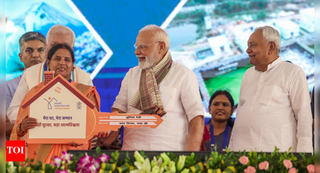 दुर्व्यवहार, आक्रोश और वोट महिलाएं: बिहार की राजनीतिक लड़ाई तेज हो जाती है | भारत समाचार