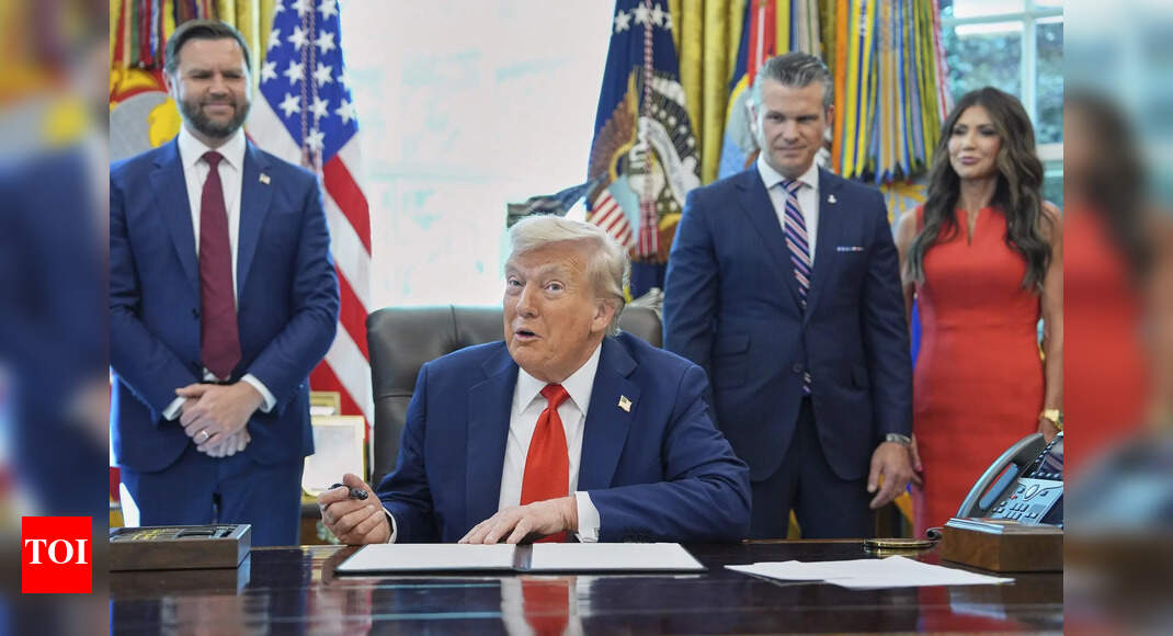 यूएस ओपन 2025: डोनाल्ड ट्रम्प रविवार को पुरुष एकल के फाइनल में भाग लेंगे टेनिस न्यूज