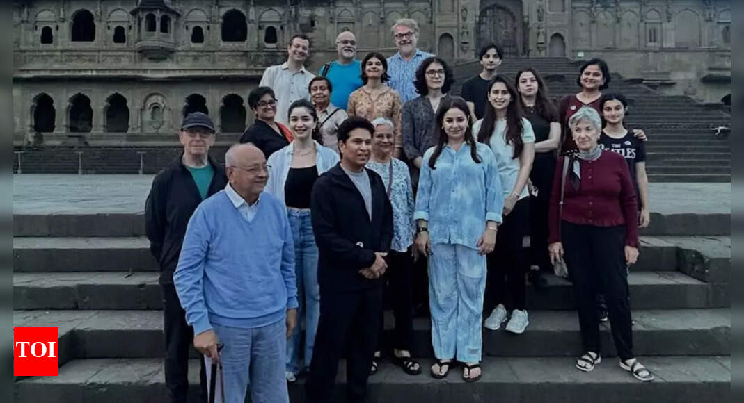 तस्वीरें! नहीं अर्जुन? Saaniya Chandhok ने महेश्वर की तेंदुलकर की यात्रा को देखा मैदान के बाहर समाचार