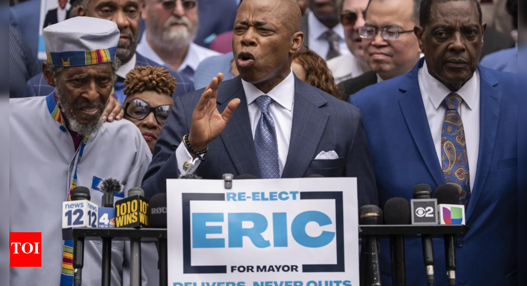 ‘डू नॉट हार्ट’: द मेयर ऑफ न्यूयॉर्क, एरिक एडम्स, ज़ोहरन ममदनी को लेता है; खारिज कर दिया