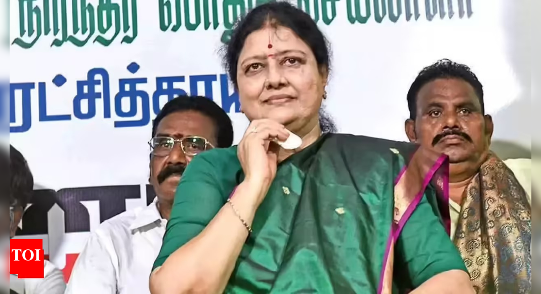 बैंक फ्रॉड केस: सीबीआई ने आरोप लगाया कि वीके शशिकला ने नोटबंदी के दौरान मिल अज़ुसीओ खरीदने के लिए नकद में 450 सीआर रुपये का भुगतान किया। चेन्नई न्यूज