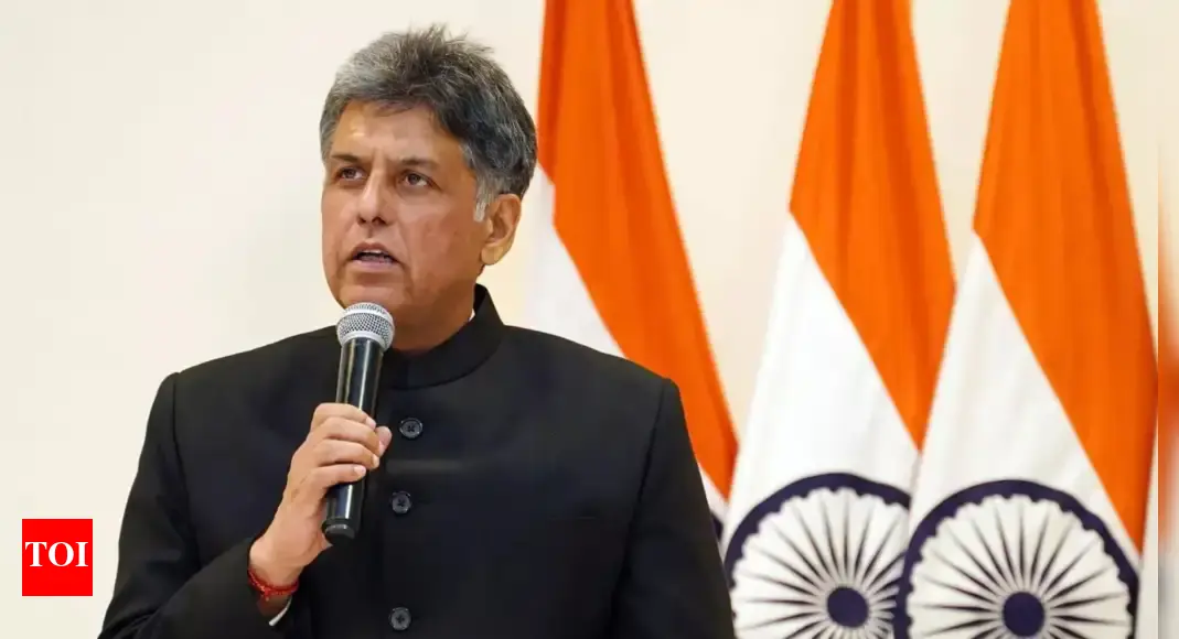 ‘वह 1 रोटी को कम खा जाएगा’: मनीष तिवारी का कहना है कि अमेरिकी टैरिफ पर भारत की स्थिति आत्म -विषय के बारे में है; स्लामा डोनाल्ड ट्रम्प, उनके सहायक पीटर नवारो | भारत समाचार