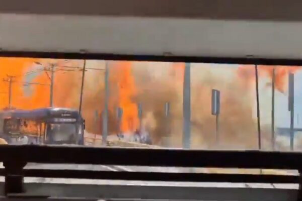 मेक्सिको में सड़कों का हॉरर: 58 घायल, 19 आलोचक बड़े पैमाने पर विस्फोट के गैस ट्रकों के रिसाव के बाद – चिलिंग वीडियो