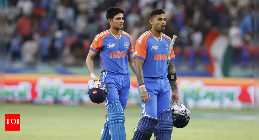 सिर्फ क्रिकेट से ज्यादा! शुबमैन गिल ने एशिया कप में जीत की दौड़ मारने के बाद ईयू खिलाड़ी को गले लगाया – तस्वीरें देखें | क्रिकेट समाचार