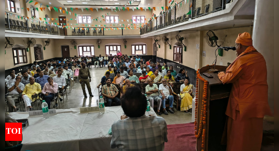 लखनऊ कॉलेज विवेकानंद और गांधी की वर्षगांठ को चिह्नित करने के लिए मानव सभ्यता पर सम्मेलनों की एक श्रृंखला का आयोजन करता है भारत समाचार
