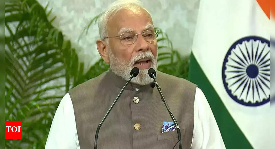 पीएम मोदी ने आज ‘ज्ञान भारोतम’ पोर्टल लॉन्च करने के लिए हस्तलिखित विरासत को डिजिटाइज़ करने के लिए | भारत समाचार