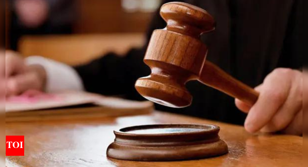 एससी स्लैम अकोला पुलिस ड्यूटी के ‘कुल निर्वहन’ के लिए, आदेश पाए जाते हैं जिसमें हिंदू और मुस्लिम अधिकारी शामिल हैं भारत समाचार