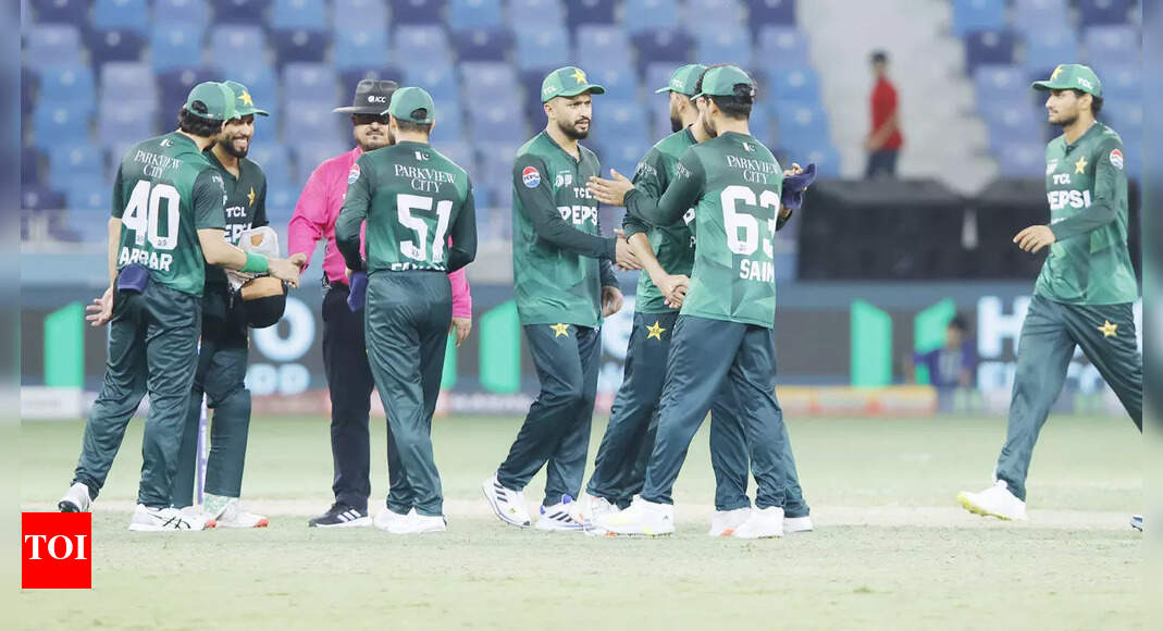 एक और विवाद विस्फोट करता है! पाकिस्तान अनिवार्य सदमे बनाम eau से पहले प्रेस कॉन्फ्रेंस रद्द करें | क्रिकेट समाचार