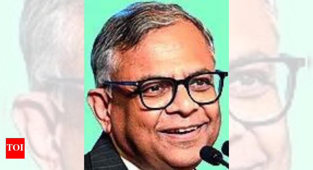 चंद्र: कंपनियों को विकसित राष्ट्र की यात्रा में शामिल होना चाहिए