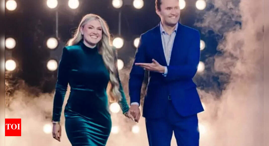 ‘चार्ली से अधिक रूढ़िवादी’: विभक्ति बिंदु चित्रा नए सीईओ एरिका किर्क की प्रशंसा करता है; उनकी हत्या के बाद से स्कूल और विश्वविद्यालय इकाइयों से 62,000 से अधिक आवेदन