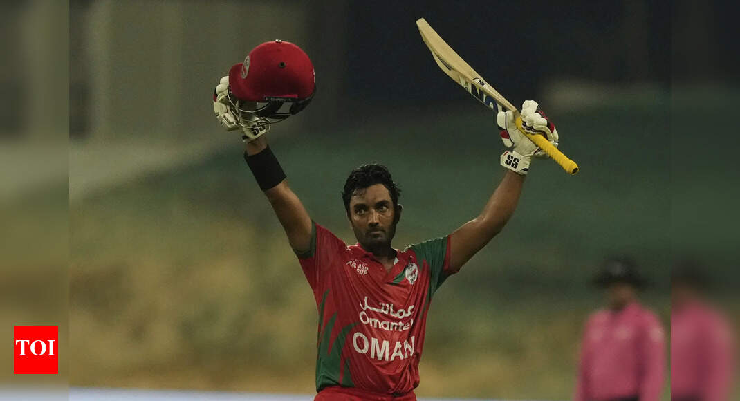 आमिर कलीम कौन है? ओमान का 43 -वर्ष -उद्घाटन मैच जो कि पचास बनाम भारत को हिट करने के लिए ऐंठन के खिलाफ लड़ा था क्रिकेट समाचार