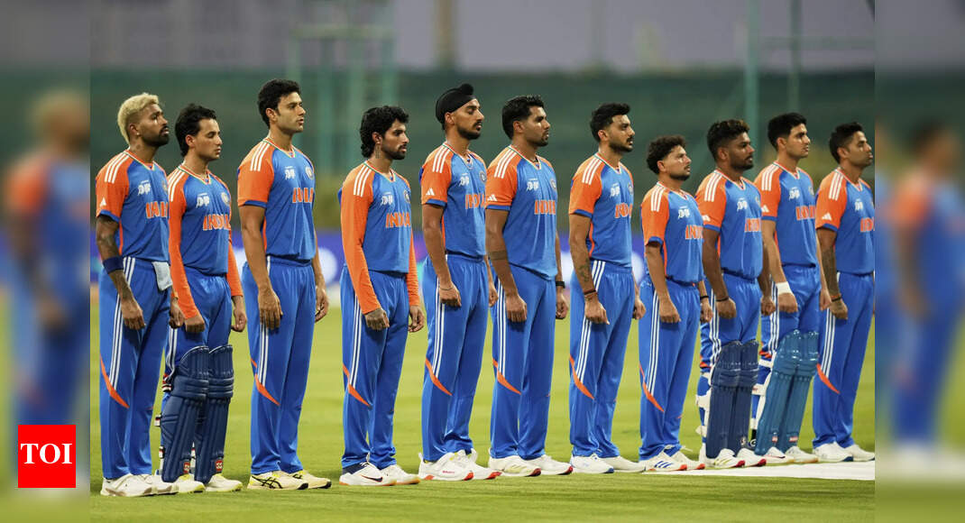 Ind बनाम पाक के आगे महान रहस्योद्घाटन! सूर्यकुमार यादव बताते हैं कि वह राष्ट्रगान के दौरान अपनी आँखें बंद क्यों करता है क्रिकेट समाचार