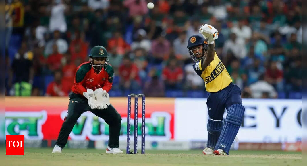 11.2 ओवरों में श्रीलंका 81/3 | श्रीलंका वीएस बांग्लादेश लाइव स्कोर, एशिया कप 2025 सुपर 4: बल्लेबाजों की बहादुरी की लागत श्रीलंका, बंगला खिलाड़ियों की वसूली