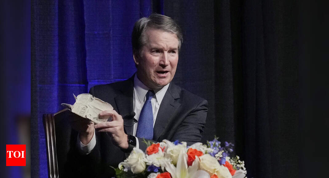 ‘सोफी’: न्यायाधीश ब्रेट कवानुघ अटैचर ” महिला पहचान को अपनाता है; ‘निकोलस’ अभी भी एक कानूनी नाम है