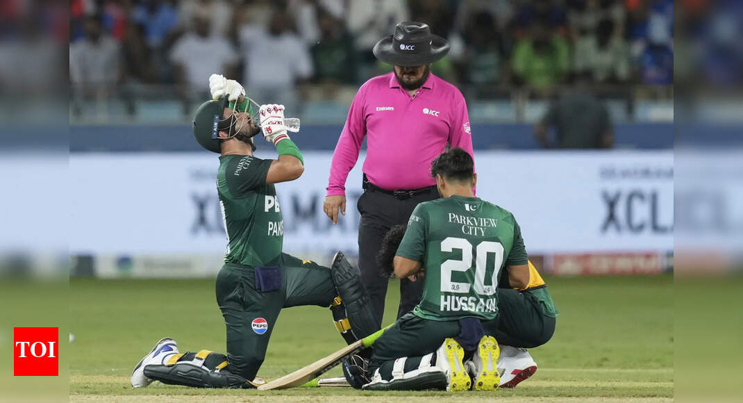 एशिया कप: रशीद लतीफ को पाकिस्तान के औसत क्रम में विभाजित किया गया है: “उन्होंने समय जगाया, उन्होंने हमला करने की कोशिश भी नहीं की” | क्रिकेट समाचार