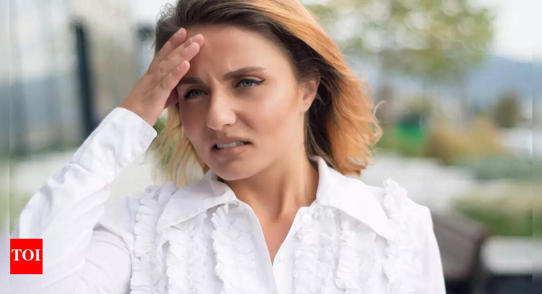 स्मृति और विचार समस्याएं अमेरिकियों के बीच शूटिंग कर रहे हैं |