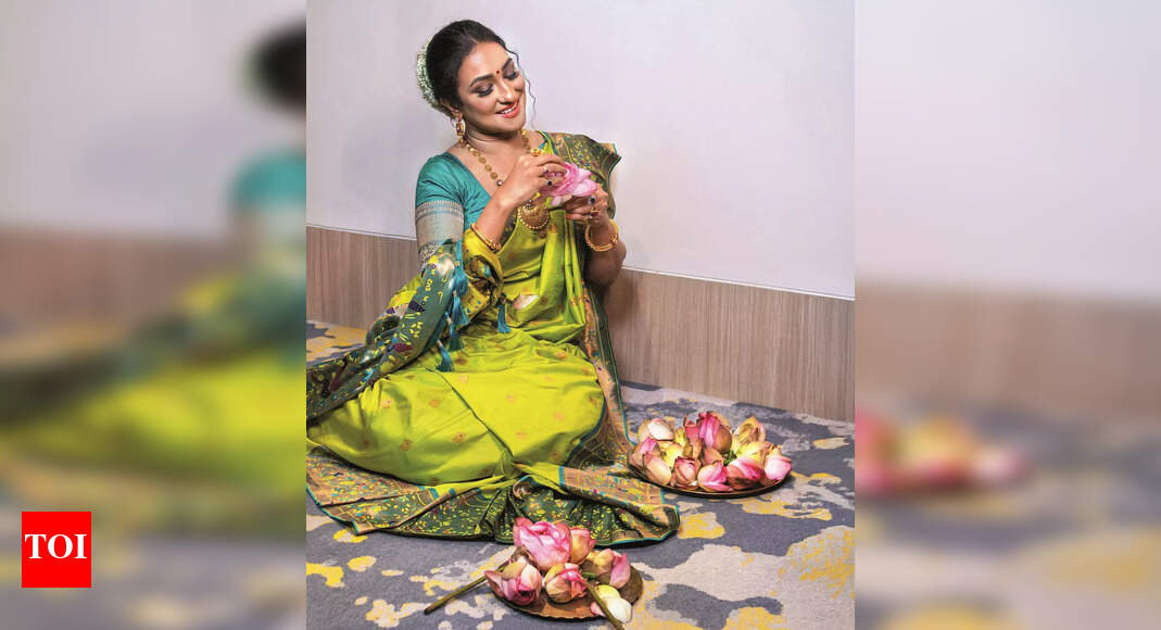 मेरी महारत ने मेरे साथ सभी पुजो अनुष्ठानों का आनंद लिया: रितुपर्णना सेंगरना | बंगाली मूवी न्यूज