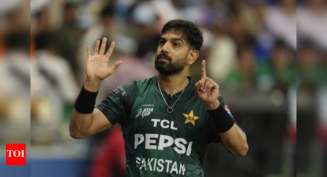 BCCI ICC दृष्टिकोण: भारत के खिलाफ हरिस राउफ, साहिबजादा फरहान ने क्या किया? | क्रिकेट समाचार