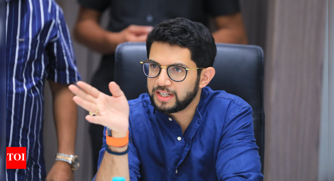 ‘सर्जिकल स्ट्राइक’: Aaditya Thakeray ने महाराष्ट्र के मतदान धोखाधड़ी पर राहुल गांधी -स्टाइल प्रेस का संकेत दिया; ‘डेटा में काम करना’ कहते हैं | भारत समाचार